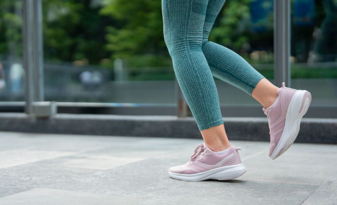 Buty na szeroką stopę