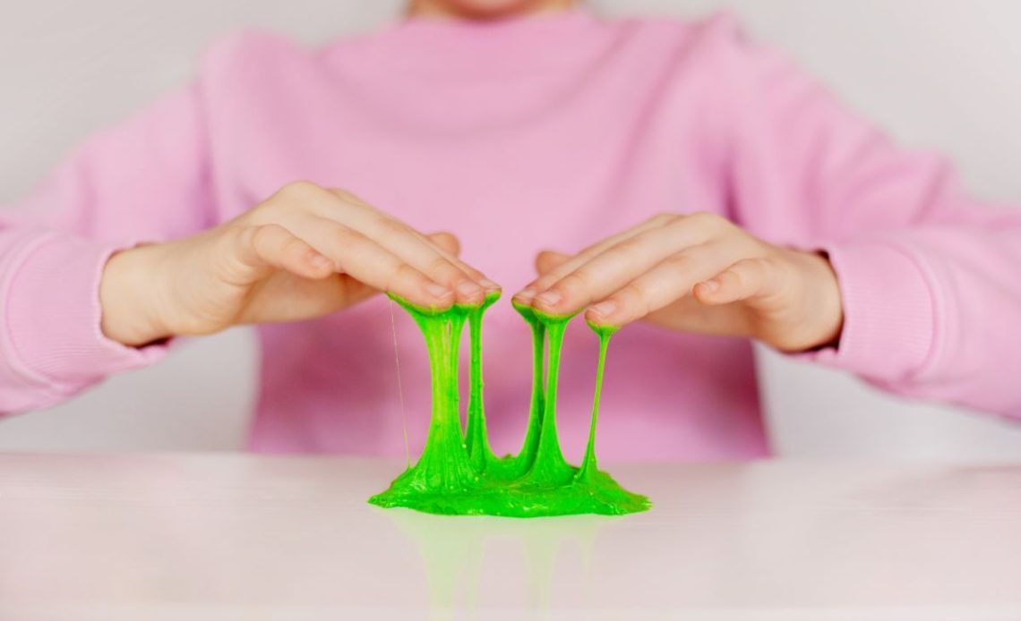 jak usunąć slime z ubrania